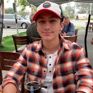 Meet your Posher, Edgar